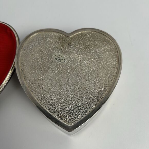 Silver Plated Lino Heart Shaped Vintage Jewellery Box - Trinket Pot Fabric Lined - Picture 3 of 3